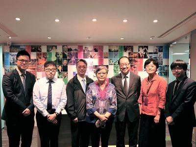 前全國人民代表大會常務委員會委員范徐麗泰女士到訪中心